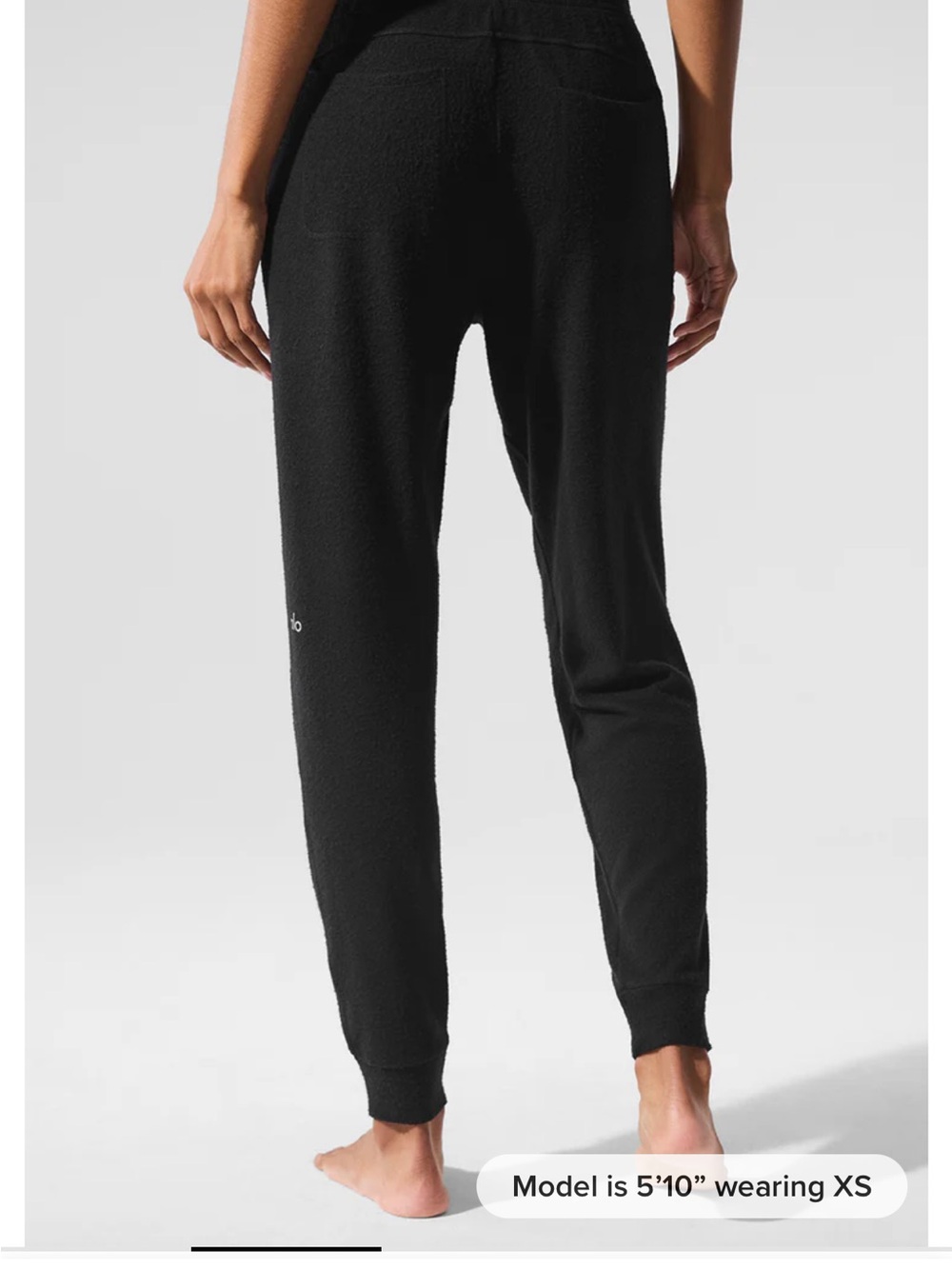 ALO YOGA Women's Black soho sweat Pants